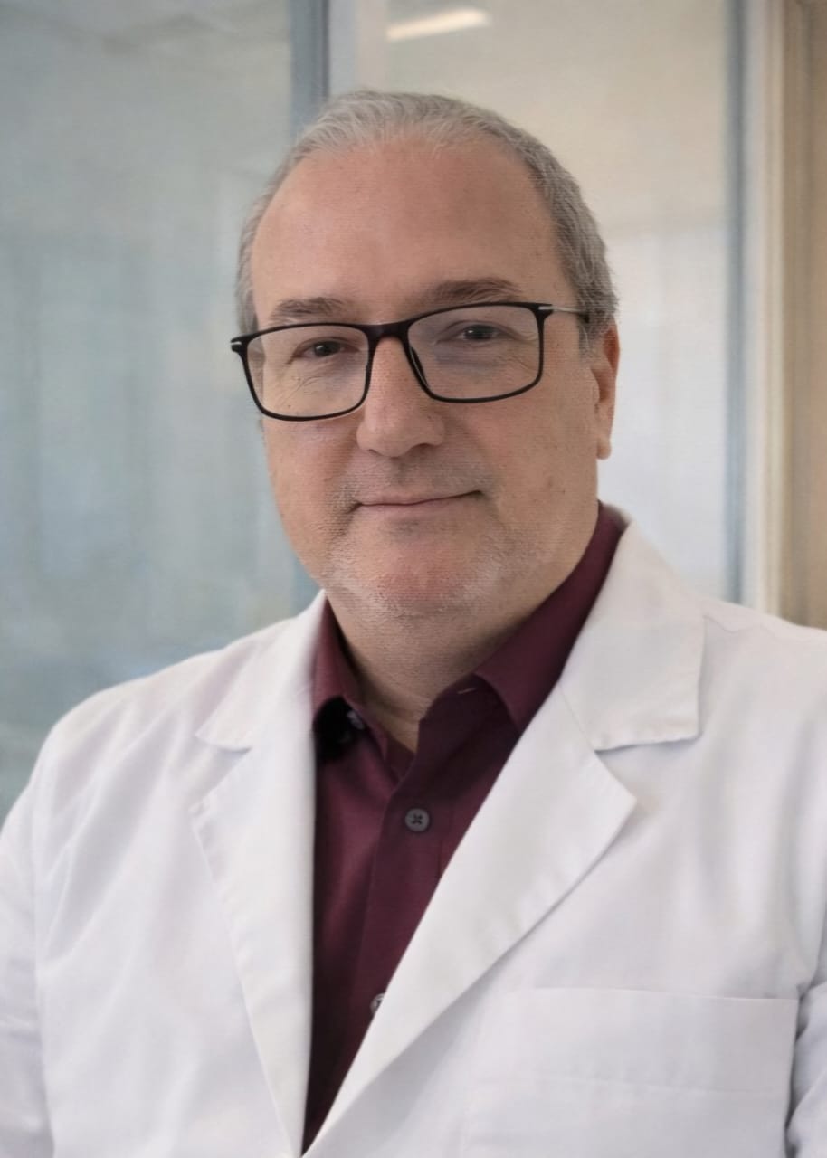 Ronald Costa, biomédico